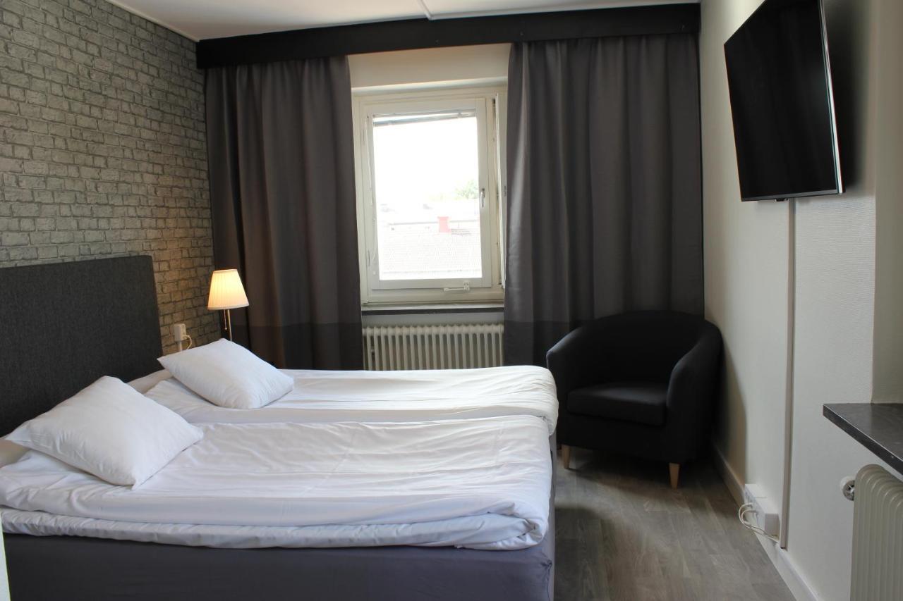 Best Western Hotel Tranas Statt Exterior foto